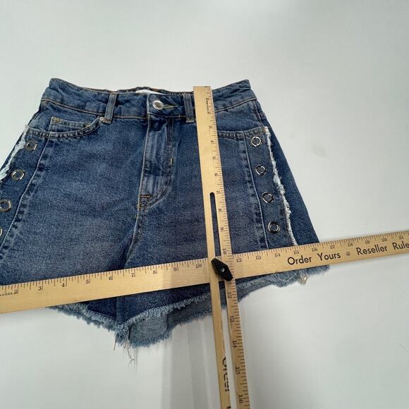 Zara Denim Shorts Womens 2 High Rise Grommet Side Fray Hem Summer Cutoff - Picture 8 of 8